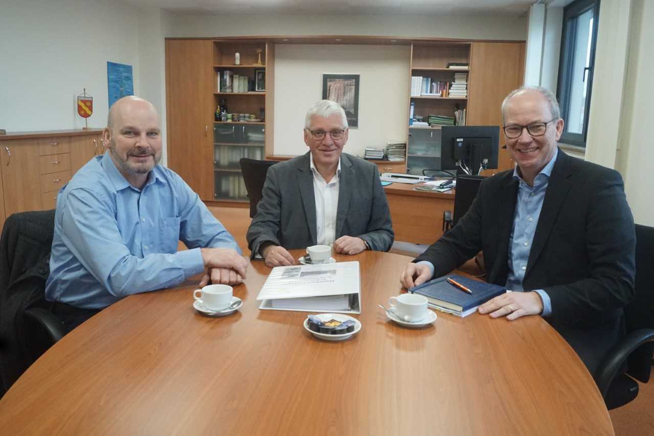 Fraktionsvorsitzender Helmut Peitz, Daniel Hagemeier MdL und Brgermeister Josef Uphoff